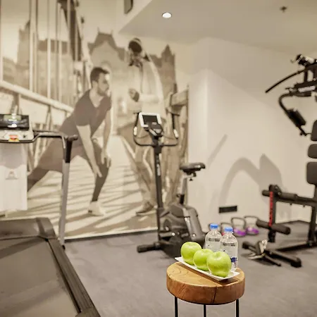 Memories Oldtown Отель 4*