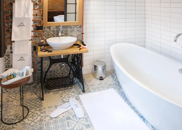 Memories Oldtown Hotel