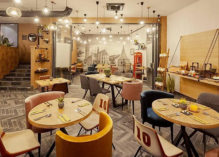호텔 Memories Oldtown 4*
