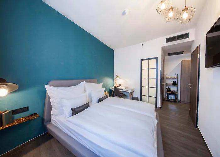 Memories Oldtown Hotel 4*