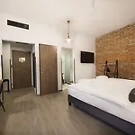 Memories Oldtown Hotel 4*