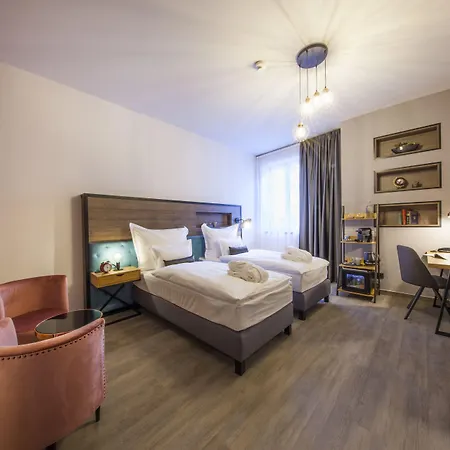 Memories Oldtown Hotel 4*